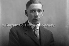 1432-Portrait-Man-286A 1432-Portrait-Man-286A