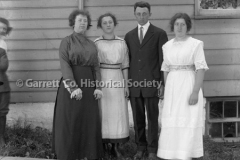 1453-Informal-Family44BA58 1453-Informal-Family44BA58