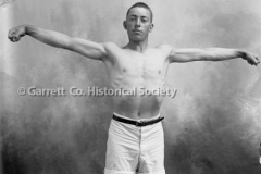 1372-Young-Man-Flexi44BA06