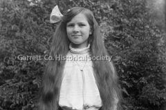 1403-Portrait-Floren44BA25