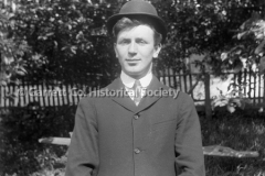 1429-Young-Man-in-Hat-283A