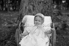 1468-Baby-in-Carridge-322A