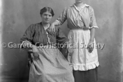 1786-Two-Women-in-Ap44BBC3