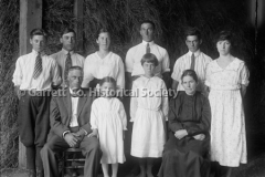 1951-Family-Portrait44BEA9