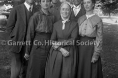 2043-Mennonite-Famil44BF16