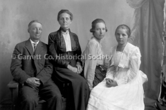 2168-Family-Portrait-29B