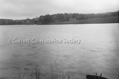 0486-Lake-Cottages-486