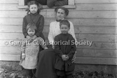 0441-Teacher-Schoo44B456