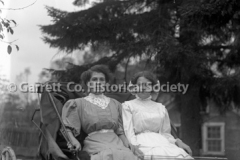 0440-Portrait-2-Wome44B455