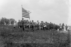 0550-Parade-Trough-C44B48E 0550-Parade-Trough-C44B48E