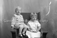 0610-Portrait-2-Chil44B68F 0610-Portrait-2-Chil44B68F