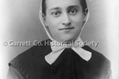 0721-Portrait-Ida-Am44B5F4 0721-Portrait-Ida-Am44B5F4