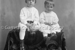 0775-Two-Small-Child44B6D9